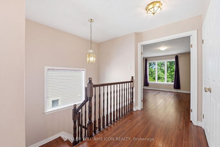 Photo 19 at 121 Thornbury Crescent, Nepean (Centrepointe), Ottawa
