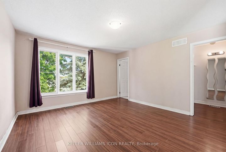 Photo 22 at 121 Thornbury Crescent, Nepean (Centrepointe), Ottawa