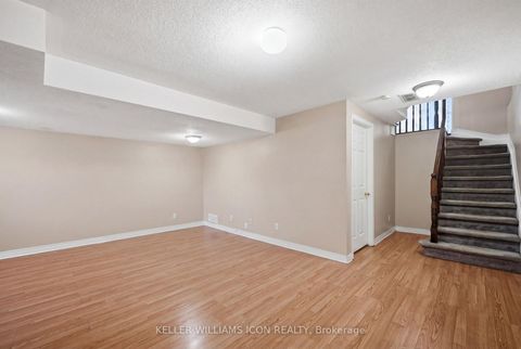 Photo 33 at 121 Thornbury Crescent, Nepean (Centrepointe), Ottawa