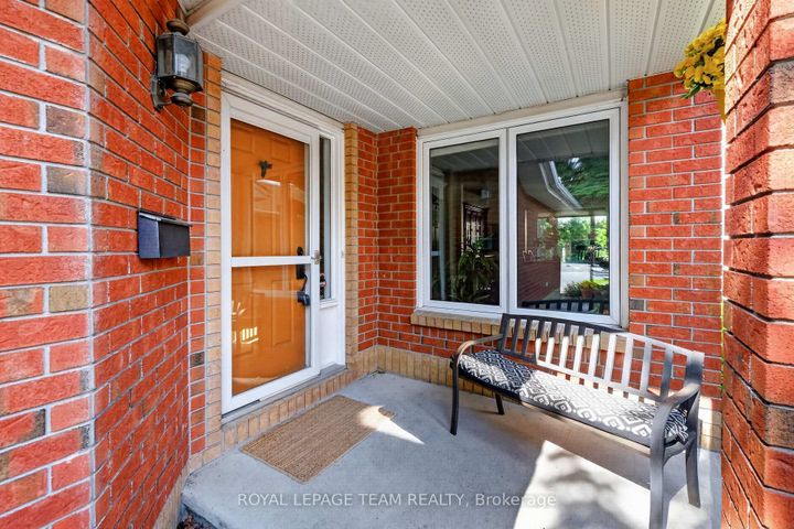 Photo 2 at 11 Avonhurst Avenue, Nepean (Longfields), Ottawa