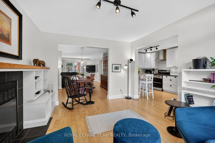 Photo 15 at 11 Avonhurst Avenue, Nepean (Longfields), Ottawa