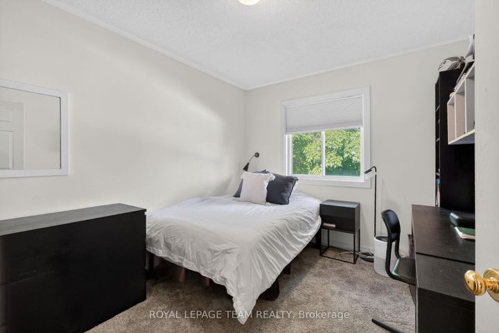 Photo 29 at 11 Avonhurst Avenue, Nepean (Longfields), Ottawa