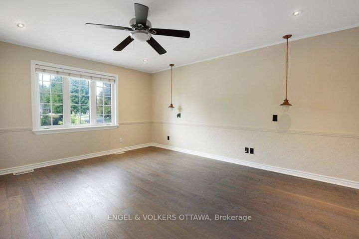 Photo 13 at 23 Biscayne Crescent, Nepean (Borden Farm/Stewart Farm/Carleton Heights/Parkwood Hills), Ottawa