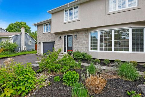 Photo 2 at 23 Biscayne Crescent, Nepean (Borden Farm/Stewart Farm/Carleton Heights/Parkwood Hills), Ottawa