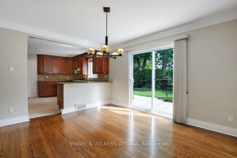Photo 12 at 23 Biscayne Crescent, Nepean (Borden Farm/Stewart Farm/Carleton Heights/Parkwood Hills), Ottawa