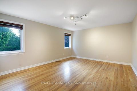 Photo 16 at 23 Biscayne Crescent, Nepean (Borden Farm/Stewart Farm/Carleton Heights/Parkwood Hills), Ottawa