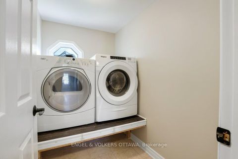 Photo 20 at 23 Biscayne Crescent, Nepean (Borden Farm/Stewart Farm/Carleton Heights/Parkwood Hills), Ottawa
