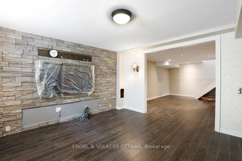 Photo 24 at 23 Biscayne Crescent, Nepean (Borden Farm/Stewart Farm/Carleton Heights/Parkwood Hills), Ottawa