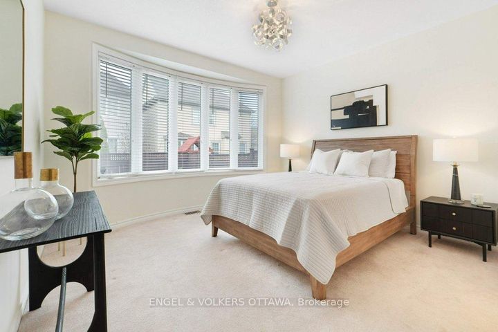 Photo 15 at 2531 Stone Cove Crescent, Nepean (Half Moon Bay), Ottawa