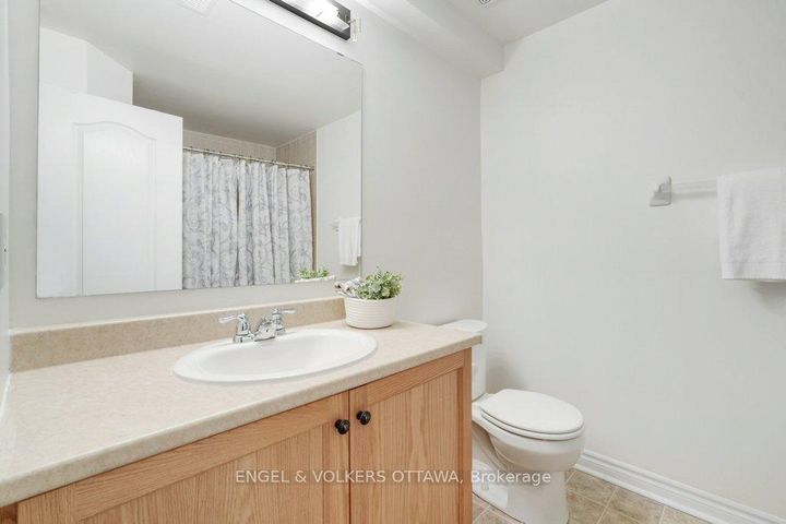 Photo 24 at 2531 Stone Cove Crescent, Nepean (Half Moon Bay), Ottawa
