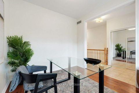 Photo 3 at 2531 Stone Cove Crescent, Nepean (Half Moon Bay), Ottawa