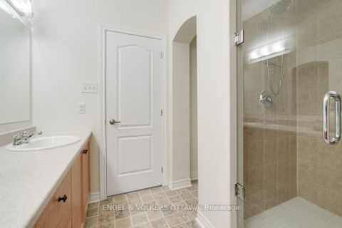 Photo 18 at 2531 Stone Cove Crescent, Nepean (Half Moon Bay), Ottawa