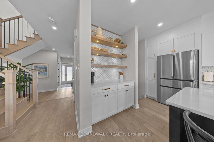 Photo 10 at 332 Finial Way, Nepean (Half Moon Bay), Ottawa