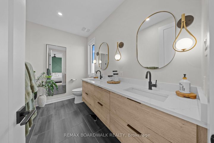 Photo 30 at 332 Finial Way, Nepean (Half Moon Bay), Ottawa
