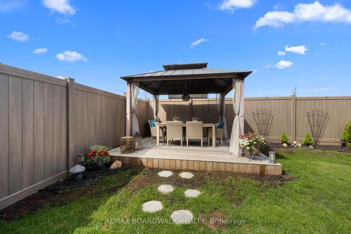 Photo 44 at 332 Finial Way, Nepean (Half Moon Bay), Ottawa