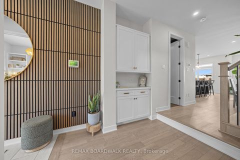 Photo 4 at 332 Finial Way, Nepean (Half Moon Bay), Ottawa