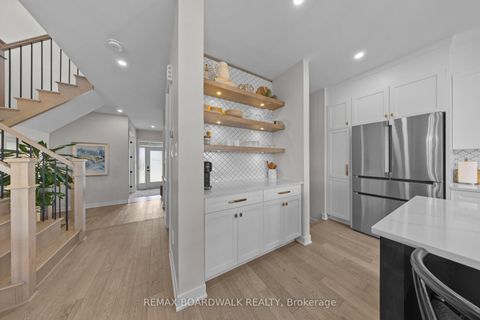 Photo 10 at 332 Finial Way, Nepean (Half Moon Bay), Ottawa
