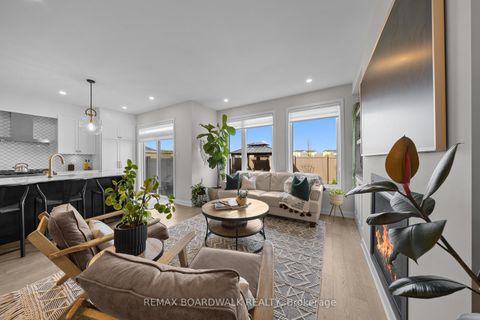 Photo 18 at 332 Finial Way, Nepean (Half Moon Bay), Ottawa