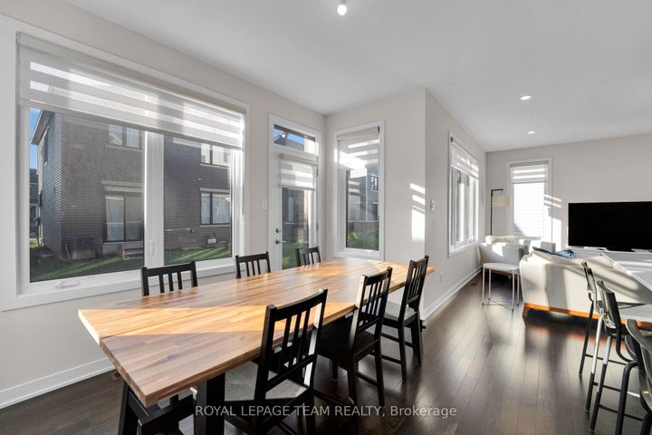 Photo 11 at 364 Peninsula Road, Nepean (Heritage Park), Ottawa