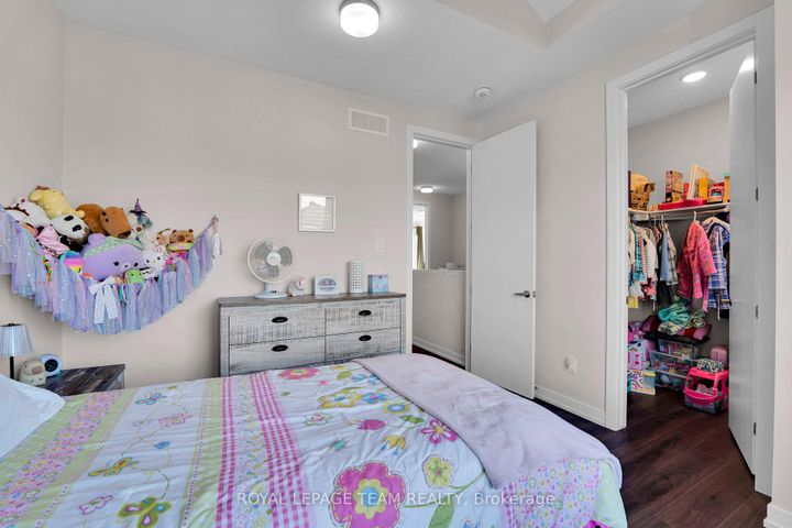 Photo 27 at 364 Peninsula Road, Nepean (Heritage Park), Ottawa
