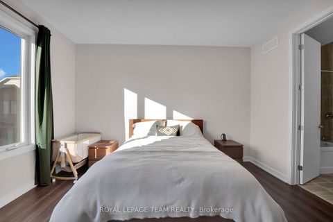 Photo 20 at 364 Peninsula Road, Nepean (Heritage Park), Ottawa