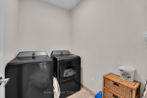 Photo 29 at 364 Peninsula Road, Nepean (Heritage Park), Ottawa