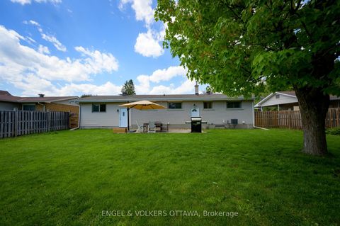 Photo 36 at 20 Majestic Drive, Nepean (Manordale), Ottawa