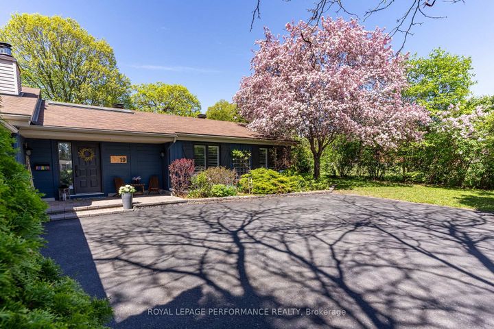 Photo 1 at 19 Colley Street, Nepean (Hearts Desire), Ottawa