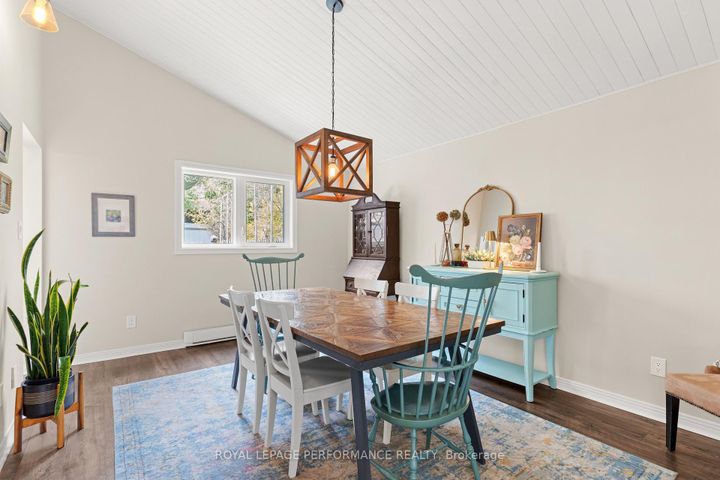 Photo 22 at 19 Colley Street, Nepean (Hearts Desire), Ottawa
