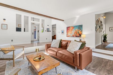 Photo 9 at 19 Colley Street, Nepean (Hearts Desire), Ottawa