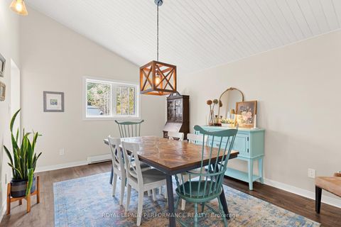 Photo 22 at 19 Colley Street, Nepean (Hearts Desire), Ottawa