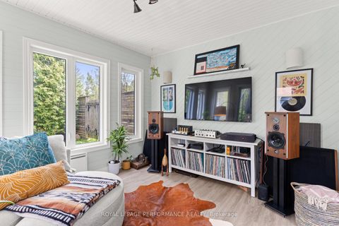 Photo 39 at 19 Colley Street, Nepean (Hearts Desire), Ottawa
