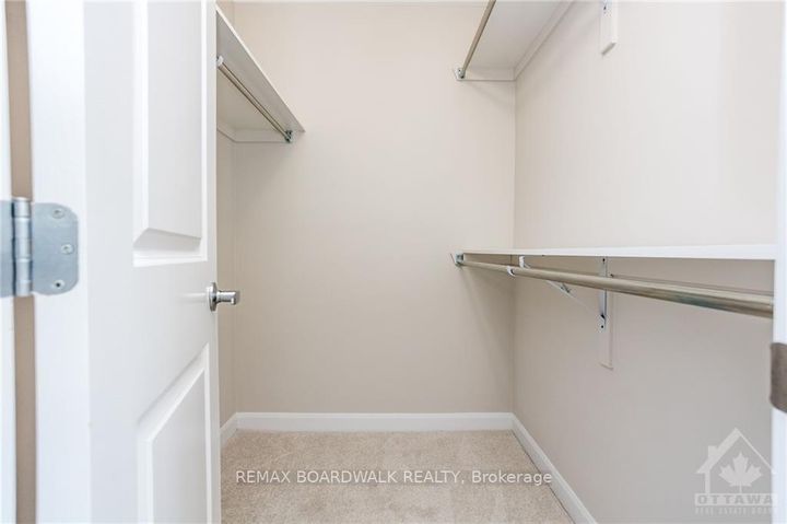 Photo 15 at 262 TULLAGHAN Heights, Nepean (Half Moon Bay), Ottawa