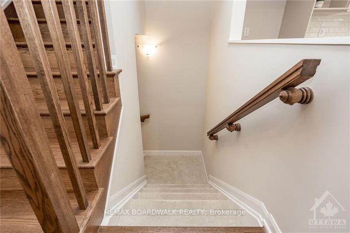 Photo 23 at 262 TULLAGHAN Heights, Nepean (Half Moon Bay), Ottawa