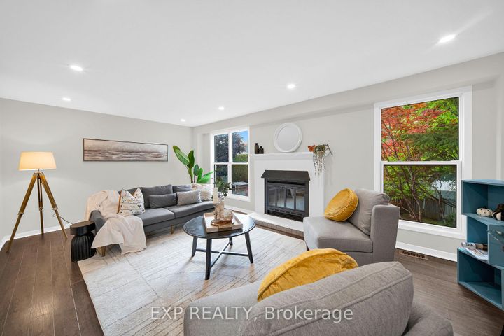 Photo 3 at 172 Centrepointe Drive, Nepean (Centrepointe), Ottawa