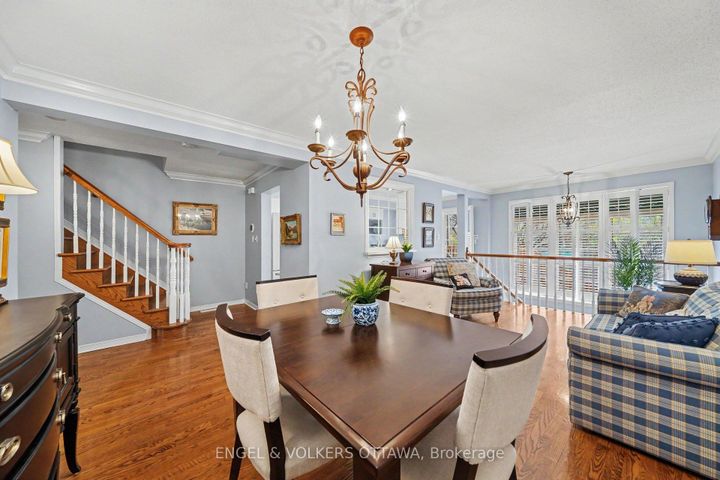 Photo 7 at 114 Rustwood Private, Nepean (Stonebridge), Ottawa