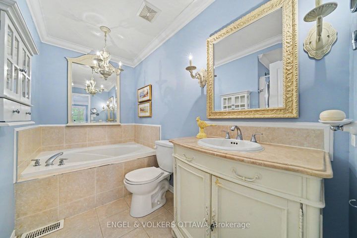 Photo 15 at 114 Rustwood Private, Nepean (Stonebridge), Ottawa