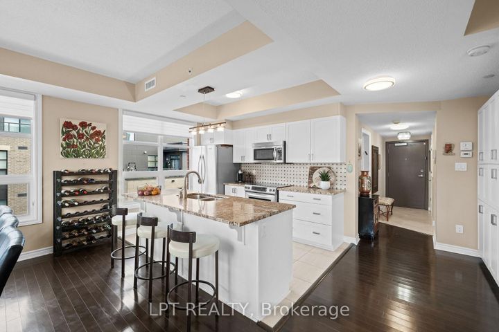 Photo 17 at 301 - 298 Glenroy Gilbert Drive, Nepean (Strandherd), Ottawa
