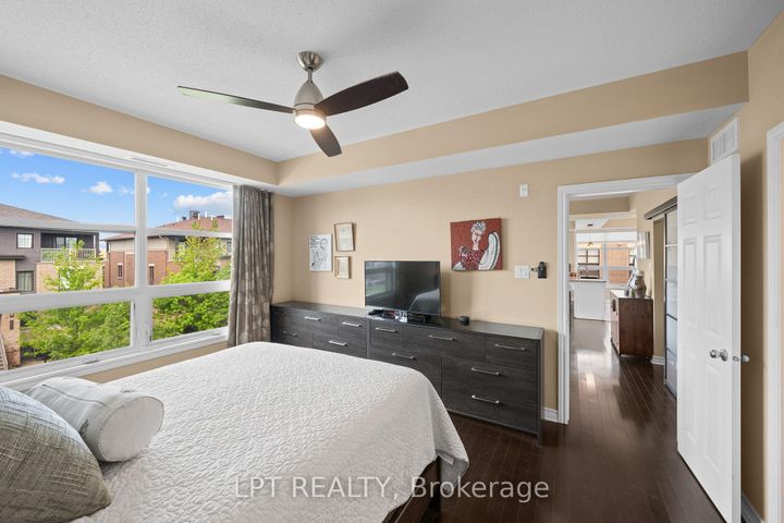 Photo 24 at 301 - 298 Glenroy Gilbert Drive, Nepean (Strandherd), Ottawa