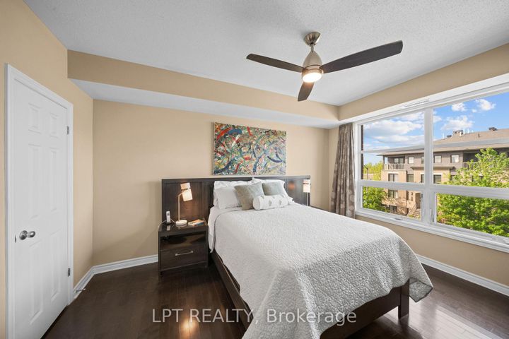Photo 27 at 301 - 298 Glenroy Gilbert Drive, Nepean (Strandherd), Ottawa