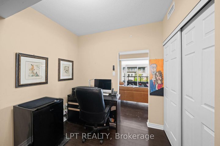 Photo 31 at 301 - 298 Glenroy Gilbert Drive, Nepean (Strandherd), Ottawa