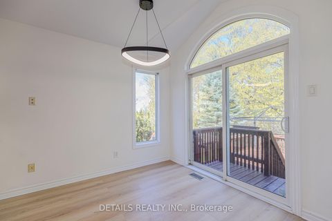 Photo 17 at 134 Tacom Circle, Nepean (Strandherd), Ottawa