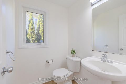Photo 27 at 134 Tacom Circle, Nepean (Strandherd), Ottawa