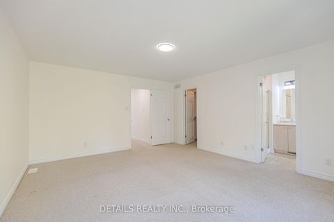 Photo 32 at 134 Tacom Circle, Nepean (Strandherd), Ottawa