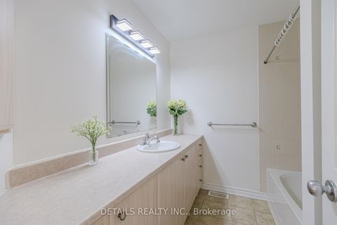 Photo 40 at 134 Tacom Circle, Nepean (Strandherd), Ottawa