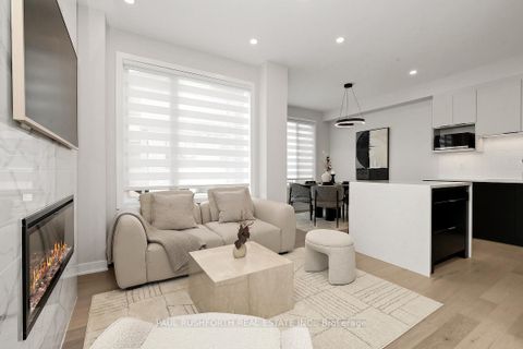 Photo 7 at 11 Pumice Place, Nepean (Half Moon Bay), Ottawa