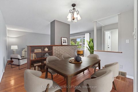 Photo 7 at 62 Wigan Drive, Nepean (Borden Farm/Stewart Farm/Carleton Heights/Parkwood Hills), Ottawa