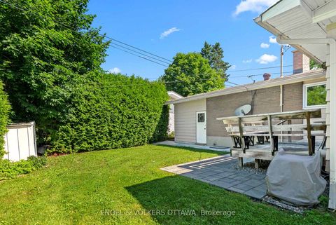 Photo 27 at 62 Wigan Drive, Nepean (Borden Farm/Stewart Farm/Carleton Heights/Parkwood Hills), Ottawa