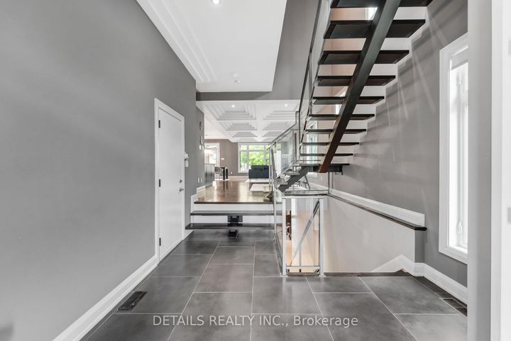 Photo 4 at 71 Eleanor Drive, Nepean (City View/Skyline/Fisher Heights/Parkwood Hills), Ottawa