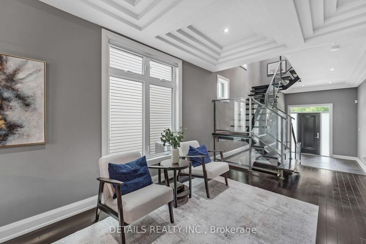 Photo 11 at 71 Eleanor Drive, Nepean (City View/Skyline/Fisher Heights/Parkwood Hills), Ottawa